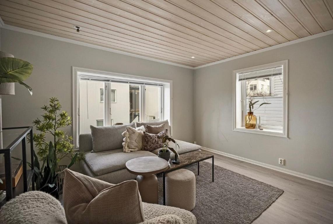 Cozy, Central And Urban House